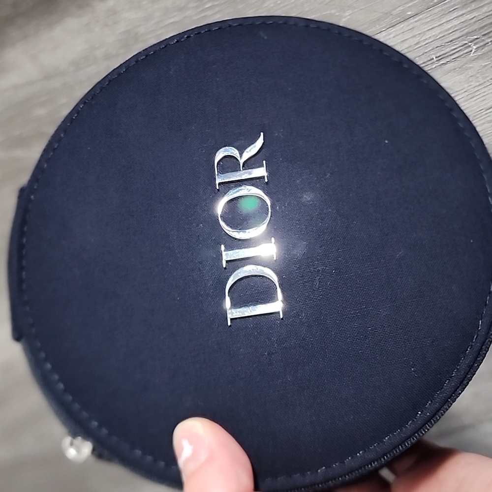 Dior Midnight Blue Circular Vanity Case Nwot - Picture 7 of 7